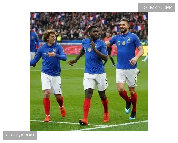 科利塞乌姆主场迎战新赛季，球迷热盼球队状态强势回暖